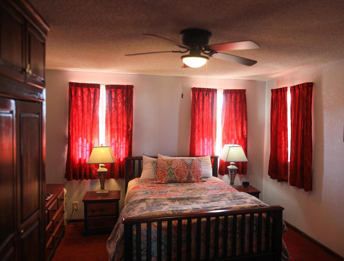 אנסנאדה Playa Hermosa Inn At The Beach מראה חיצוני תמונה