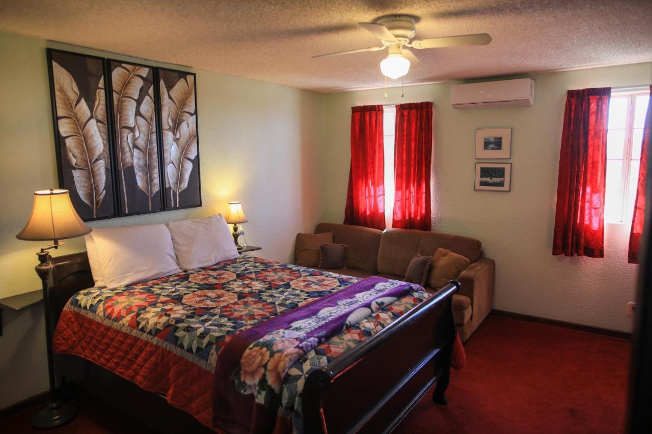 אנסנאדה Playa Hermosa Inn At The Beach מראה חיצוני תמונה